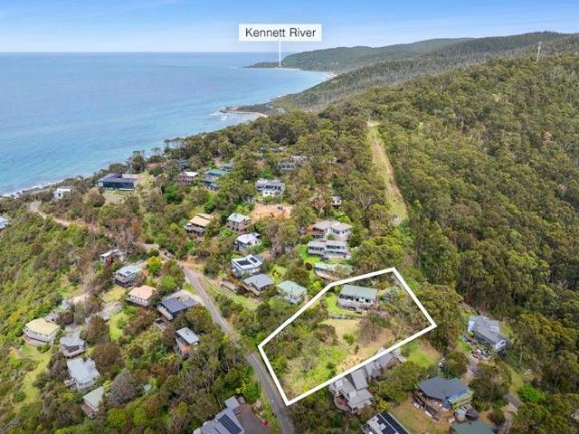 WORLD CLASS VIEWS WITH DEVELOPMENT POTENTIAL