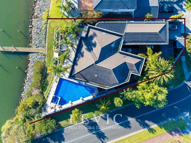 World Class Waterfront Luxury with Private Moorings & Resort Style Living