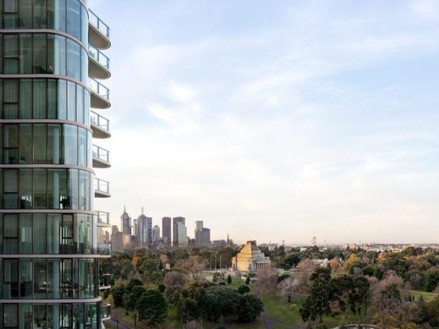 World Class Architecture Meets Melbourne Living at 28 Albert Road