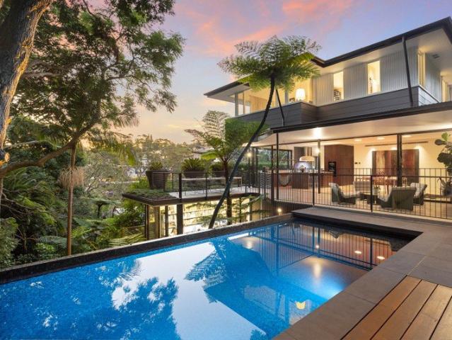 A Private Harbour side Lifestyle Retreat with Extraordinary Flexibility for Modern Living and Working