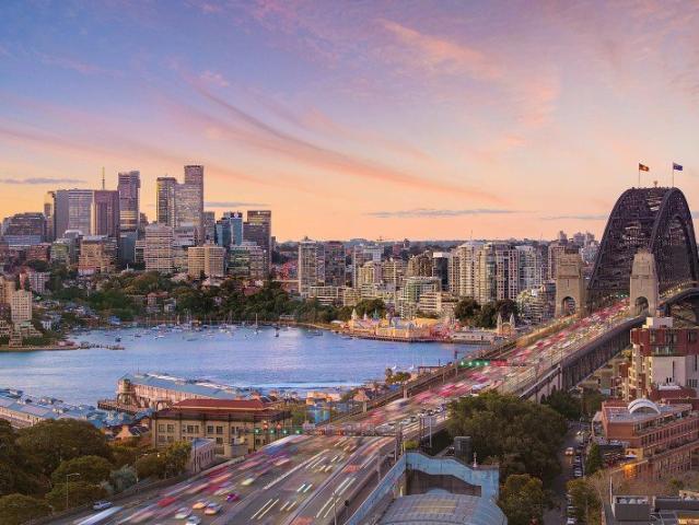 World Class Luxury with Iconic Views 338sqm North Facing Sub Penthouse in The Rocks