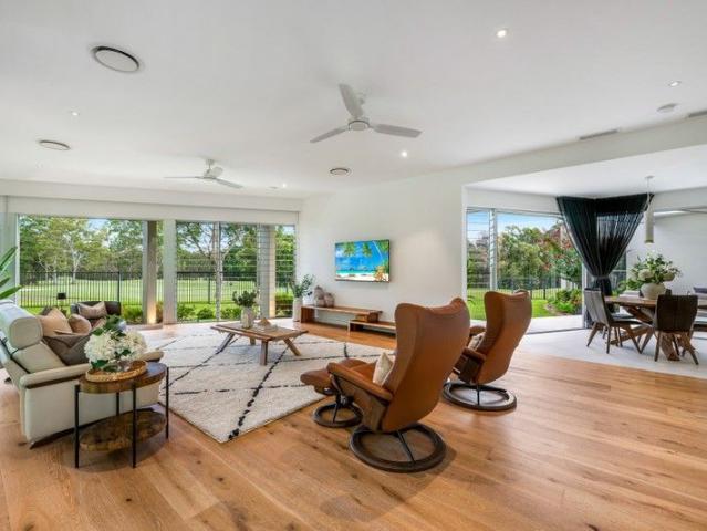 WORLD CLASS NOOSA LIVING!