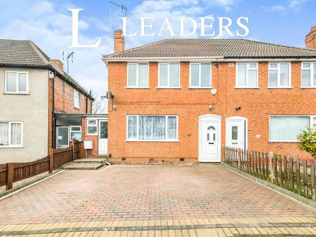 Worlds End Lane, Quinton, B32 3 bed semi detached house to rent £1,150 pcm £265 pw