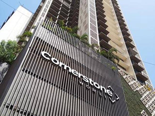 Worli 4 BHK Apartment For Sale Mumbai
