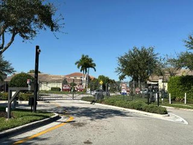 Worlington Ln