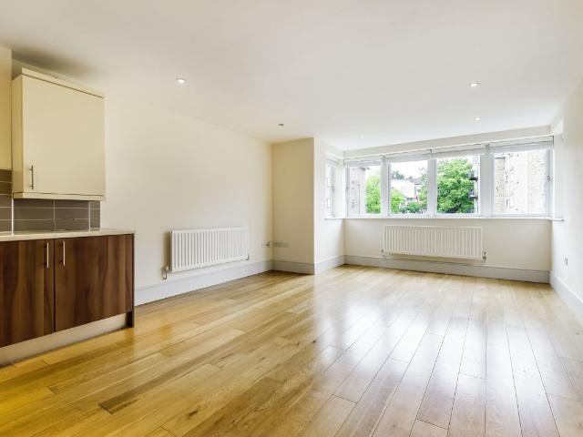 Worple Road, Wimbledon, London SW19, 2 bed property to rent, £2,500 pcm | PrimeLocation