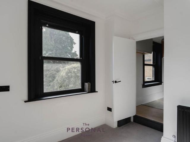 Worple Road, Epsom