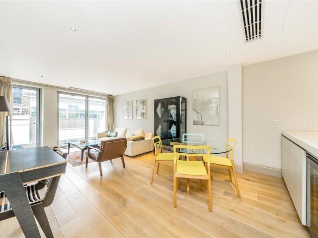 Worship Street, London, EC2A 1 bed flat to rent £3,350 pcm £773 pw