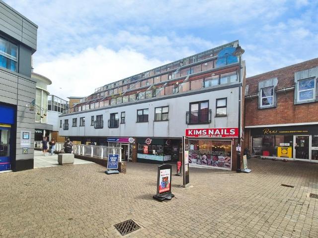 Wote Street, Basingstoke RG21 1 bed apartment to rent £1,150 pcm £265 pw