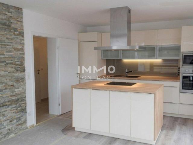 WOW! 1070 WIEN 3 ZIMMER · 2 BALKON + 41 M² TERRASSE Wohnen mit außergewöhnlichem Außenbereich