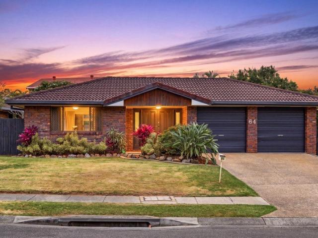 WOW Simply Perfect Stylish and Oversized Home in Top Locale!