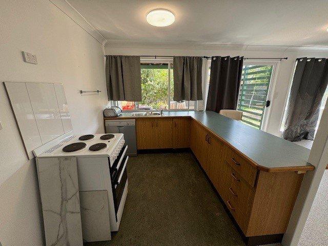 WOW WHAT A LOCATION TO CALL HOME MARGATE BEACH AT YOUR DOORSTEP