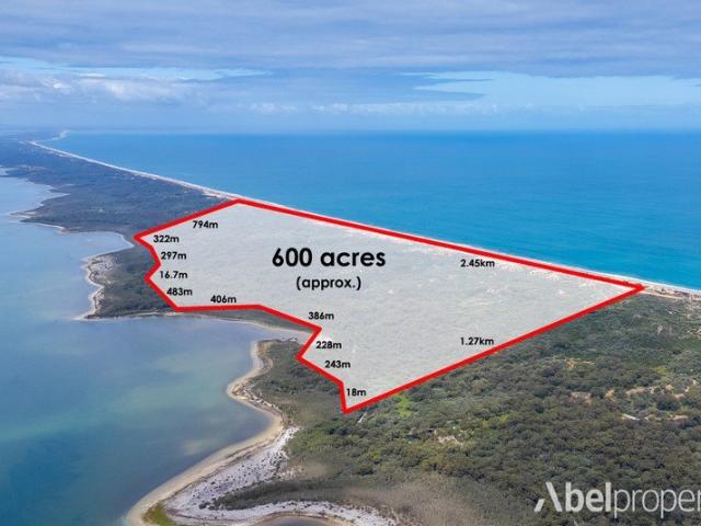 WOW ! TWO RARE BEACHFRONT OPPORTUNITIES ! Lot 1147 600acres Lot 562 400acres