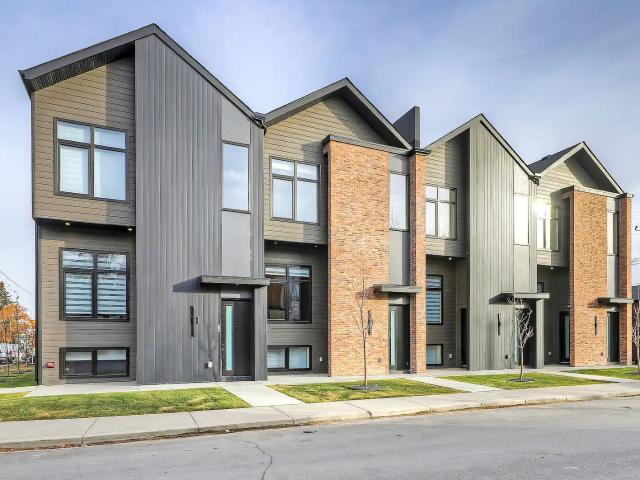 WOW Upscale Townhome in Capitol Hill 3 bed 2.5 Bath Great Location