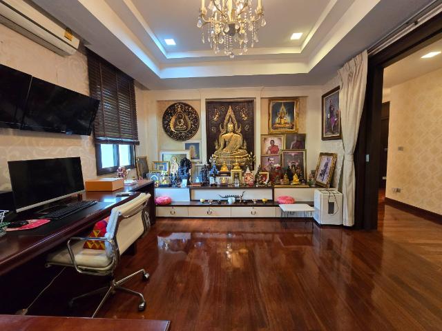 [ฮวงจุ้ยดีเยี่ยม] ณุศาศิริ สาทร ปิ่นเกล้า บ้านสวยตำแหน่งท้องมังกร ทิศตะวันออก 208 ตร.ว