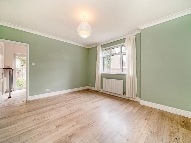 Wrottesley Road, London NW10, 2 bed flat to rent, £2,250 pcm | PrimeLocation