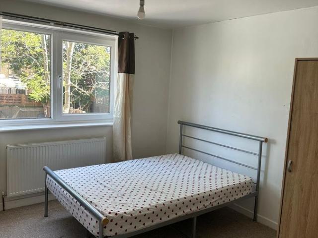 Wrottesley Road, London, London SE18, 4 bed end terrace house to rent, £2,100 pcm | PrimeLocation