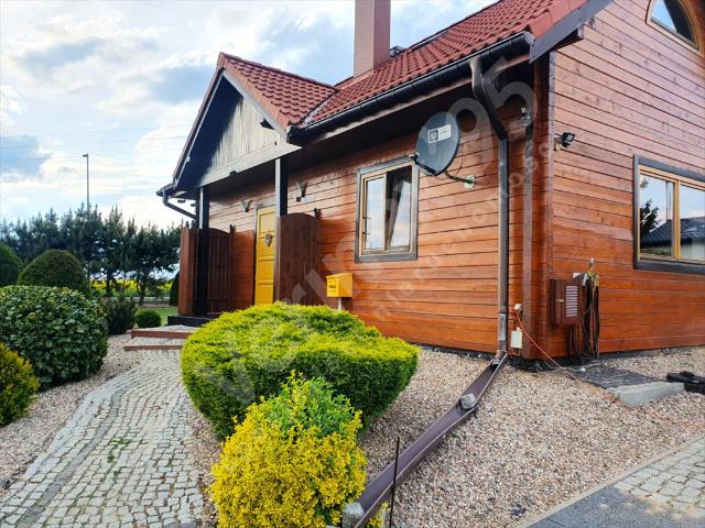 Ekologiczny dom pasywny z tarasem i ogrodem, 112 m²