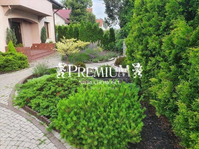Ekskluzywny dom z ogrodem 900 m², garaż, 6 pokoi