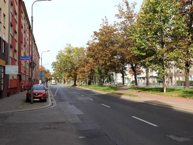 Wrocław, Krzyki, Os. Powstańców Śląskich, Hallera