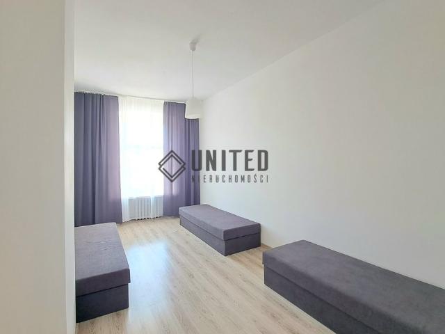 4 pokojowe mieszkanie w centrum Wrocławia 80 m² z garderobą