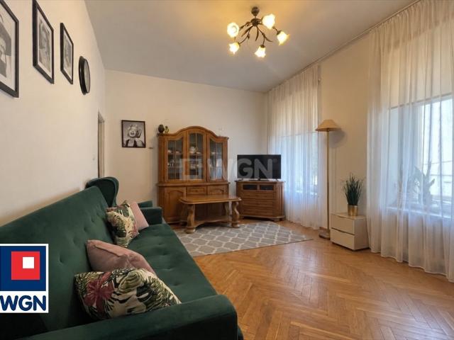 Na sprzedaż przestronne 2 pokojowe mieszkanie 49,39 m² w centrum Wrocławia