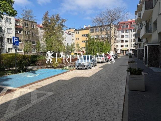 Wrocław, Stare Miasto, Plac Nowy Targ