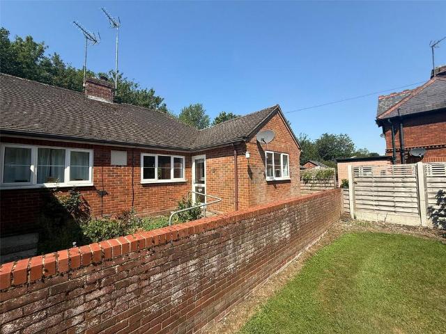Wratting Road, Thurlow, Haverhill. 2 bed bungalow to rent £1,050 pcm £242 pw