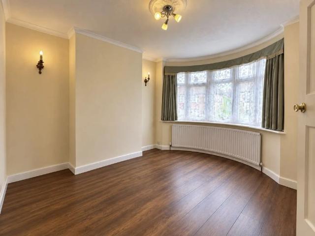 Wrexham Avenue, Walsall, WS2