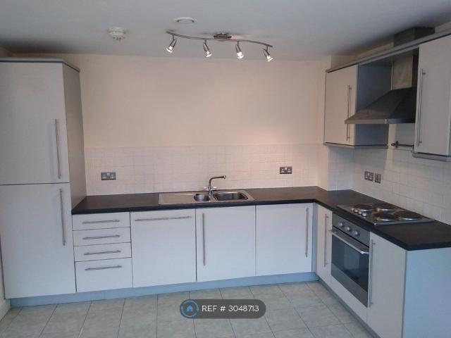 Wren Nest Mill, Glossop SK13, 2 bed flat to rent, £950 pcm | PrimeLocation