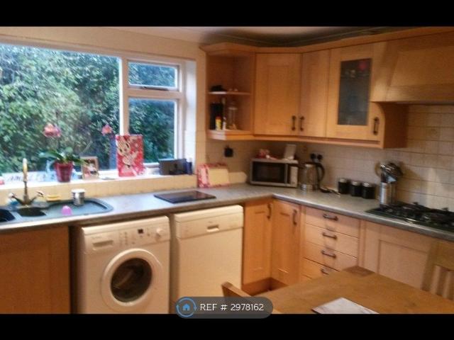 Wren Close, Heathfield TN21, 3 bed terraced house to rent, £1,375 pcm | PrimeLocation