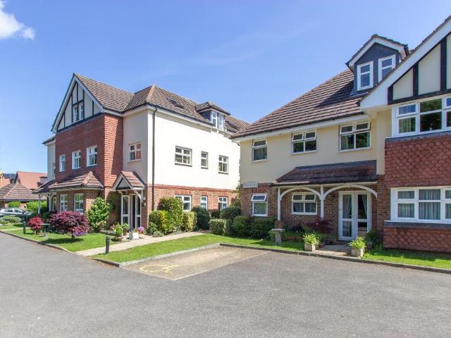 Wren Court, 303 Limpsfield Road. 1 bed retirement property to rent £1,350 pcm £312 pw