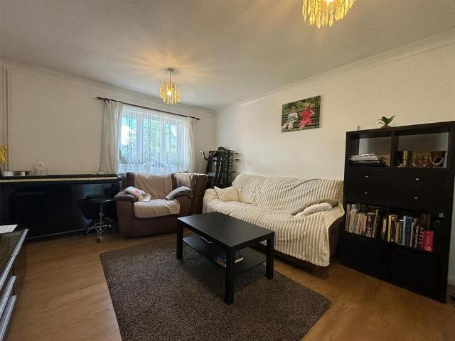 Wren Drive, West Drayton, UB7
