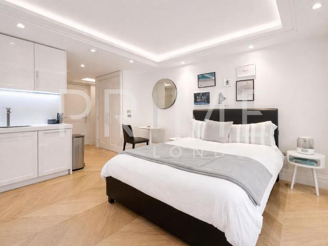Wren House, 190 Strand, London WC2R, Studio to rent, £3,800 pcm | PrimeLocation
