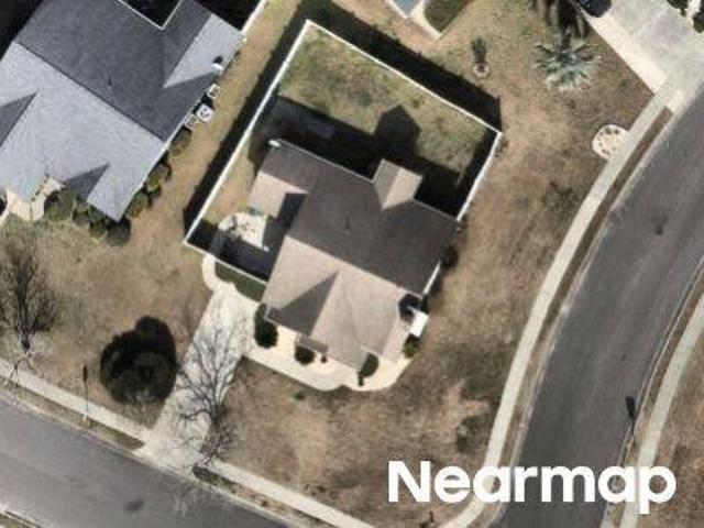 Wrens Landing Dr