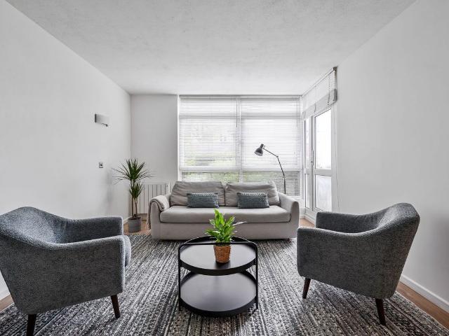 Wricklemarsh Road, Blackheath, London SE3, 1 bed flat to rent, £1,800 pcm | PrimeLocation