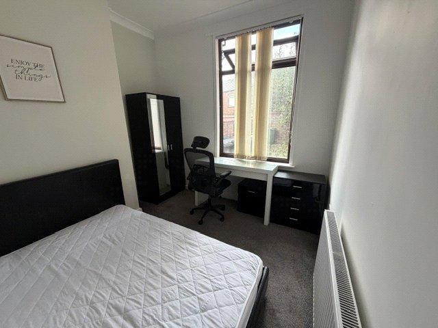 Wrightington Street, Wigan, Greater. 1 bed in a house share to rent £600 pcm £138 pw