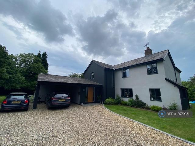 Wrights Green, Bishop's Stortford, CM22 5 bed detached house to rent £5,750 pcm £1,327 pw