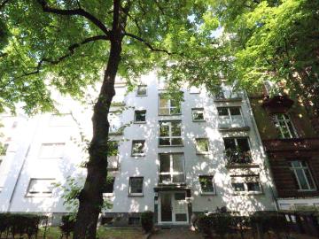 WRS Immobilien Single Wohnung im Westend neu sanierte 2 Zimmer Wohnung im EG ohne Balkon