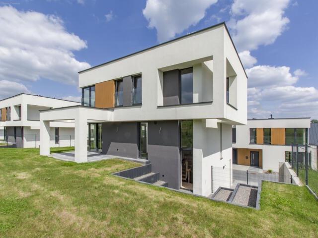 Luksusowy dom 185 m2 z garażem, ogrzewaniem podłogowym
