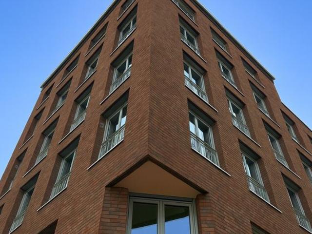 MIT GROSSER TERRASSE