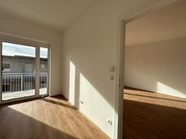 Wunderbare Mietwohnung mit Balkon in Lödersdorf …!