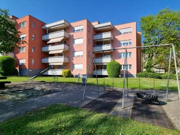 Wunderbare Familienwohnung im Herzen von Amriswil Lift, Kinderspielplatz, neue Küche, neues Bad und eigener Balkon