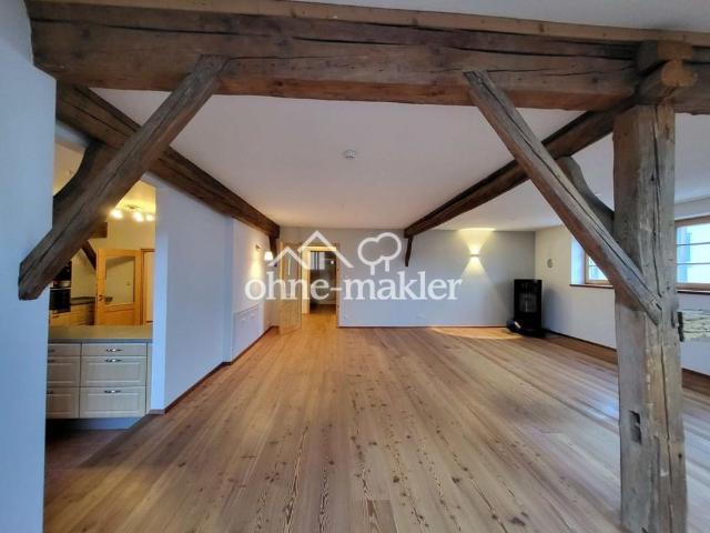 Wunderbare große Wohnung im Landhausstil