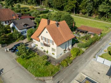 «Wunderbares 7 Zimmer Haus Nähe Langenthal»