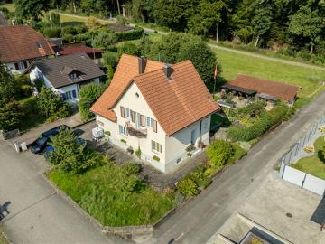 «Wunderbares 7 Zimmer Haus Nähe Langenthal»