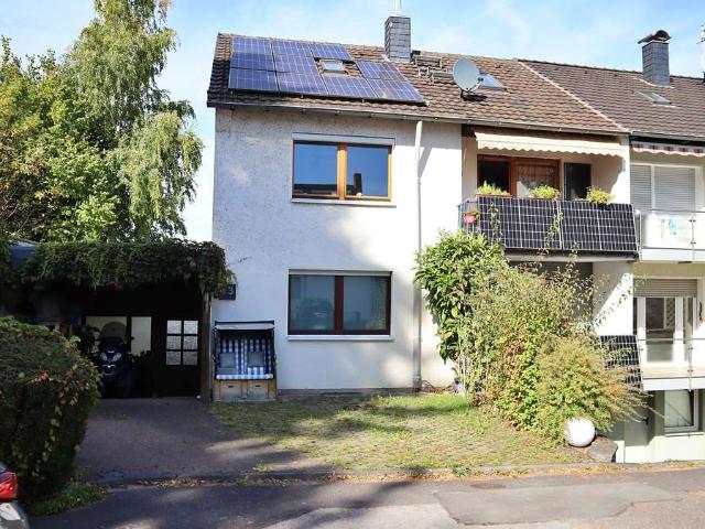 WUNDERBARES GENERATIONENHAUS IN RUHIGER UND GRÜNER LAGE VON BERGISCH NEUKIRCHEN