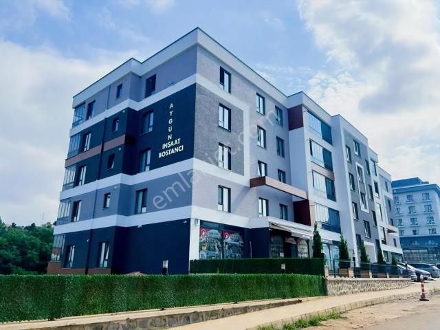Wunder'den Üniversite'ye 200 Metre Mesafede 2+1 Satılık Daire