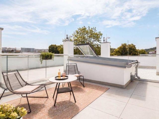 WUNDERSCHÖN + DREI Zimmer mit DACHTERRASSE
