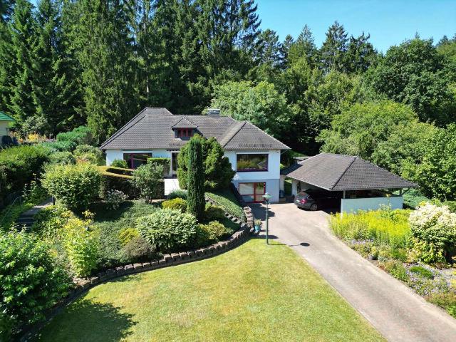 Wunderschön gelegenes Landhaus direkt am „Klecker Wald“